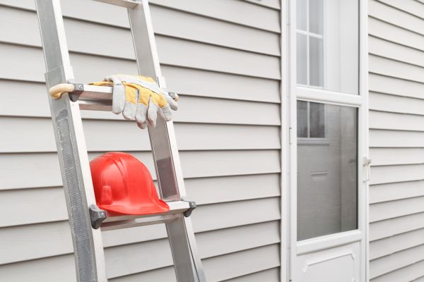 Home Siding Replacement in Encinitas