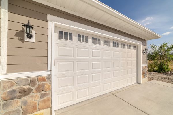 Garage Siding Repair in Encinitas