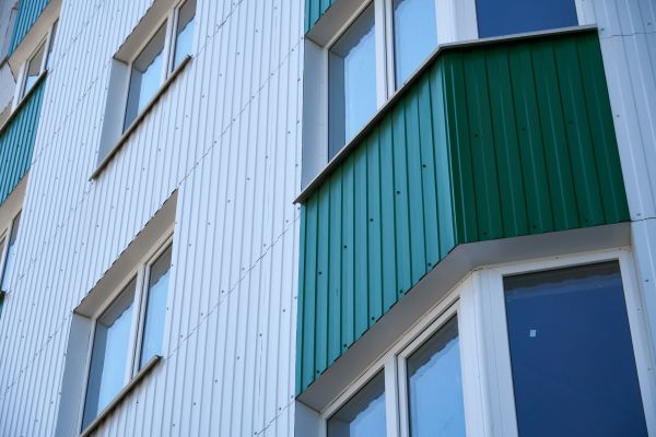 Building Siding Installation in Encinitas