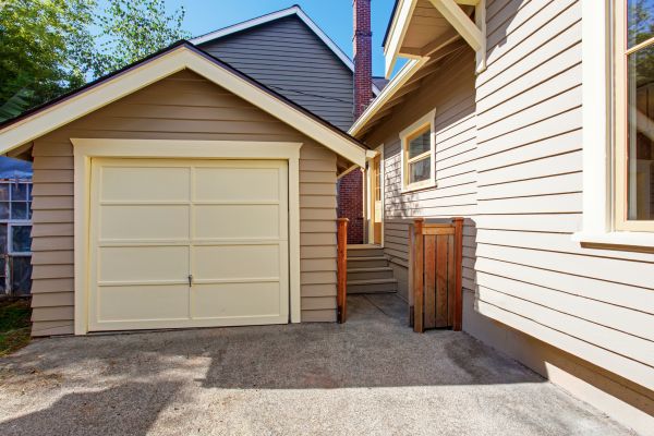 Garage Siding Replacement in Encinitas